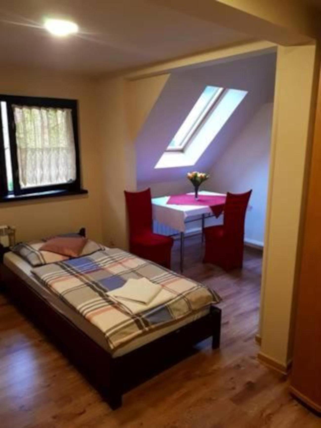 Knajpa Sorba Hotell Skwierzyna Eksteriør bilde